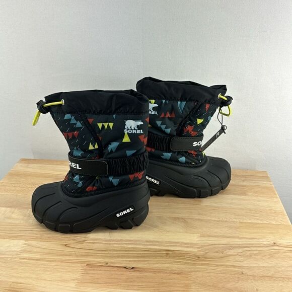 Sorel Childrens Flurry Snow Boot- Black, Print- Size 9- NIB - Picture 4 of 8